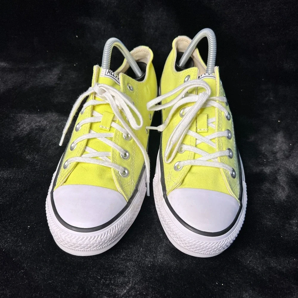 Converse Chuck Taylor All Star Low 170156F Unisex M7/W9 Skate Shoes Light Zitron